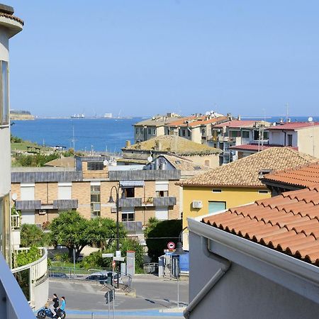 Apartamento Lo Scorcio Sul Mare Marina di San Vito Exterior foto